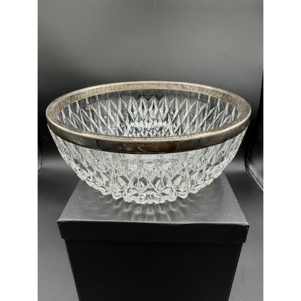 ✨🇩🇪 Vintage Pressed Glass Bowl w/ Silverplate Rim – Germany–MC Diamond Pattern - Picture 2 of 8